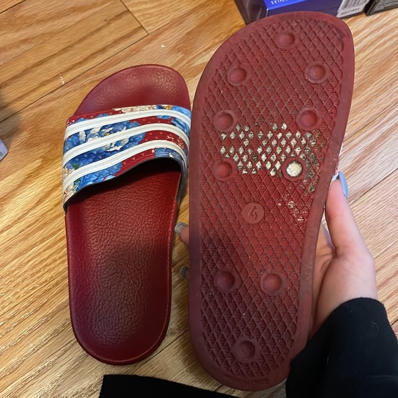 Adidas slides - Picture 2 of 4